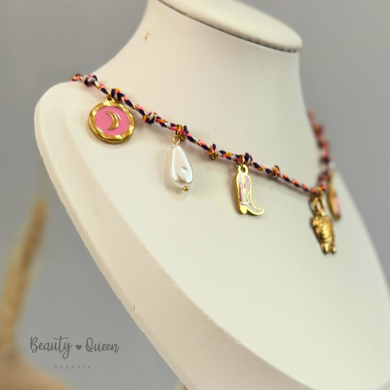 Collar Tania