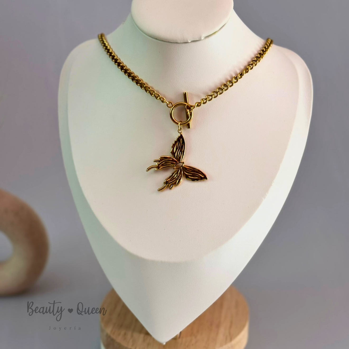 Collar Tini