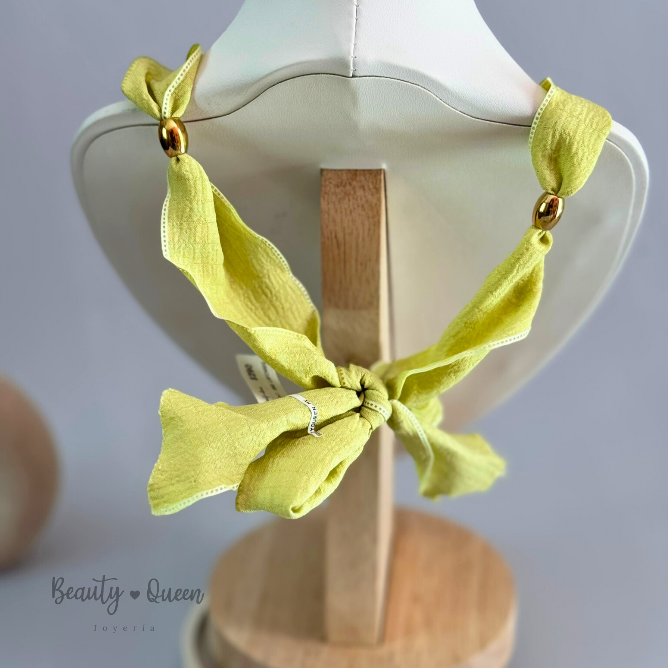 Collar Bandana Moño