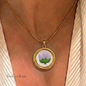 Collar Amuleto Floral Bordado