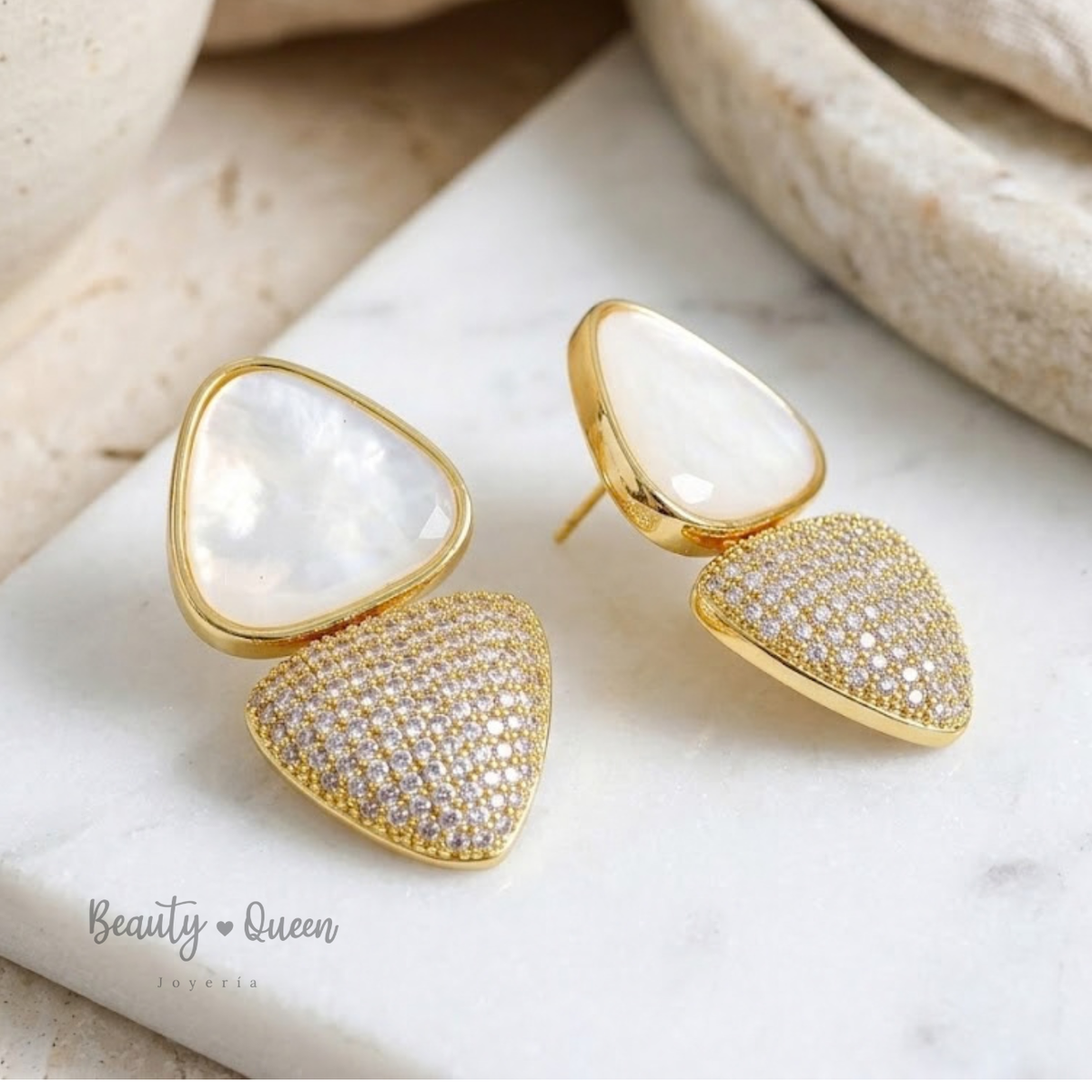 Aretes Atenea